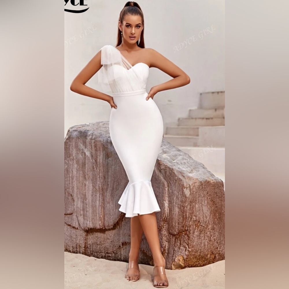 Elegant White One-Shoulder Dress
